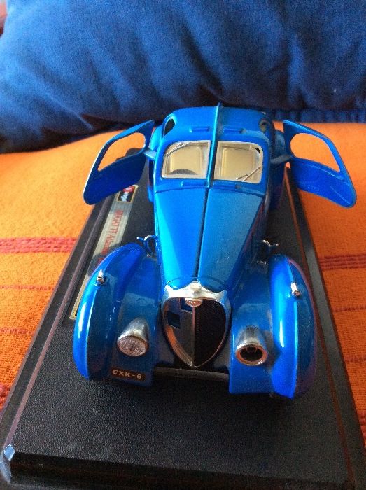 Bugatti da coleção Burago