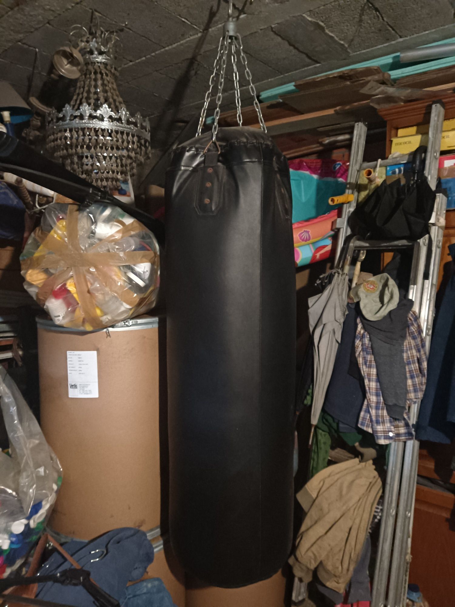 Saco de boxe preto