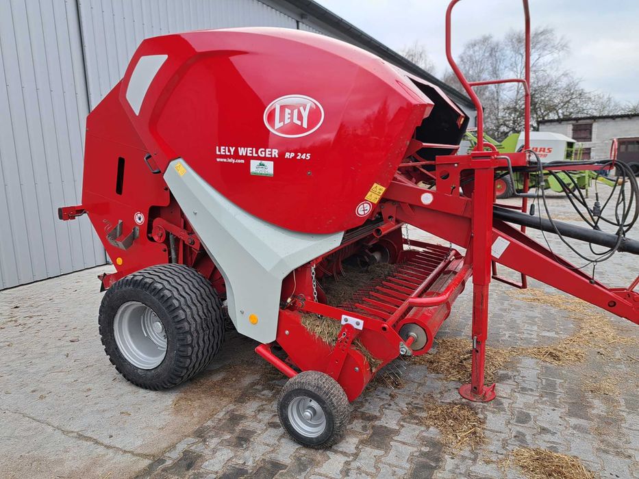 LELY Welger RP 245