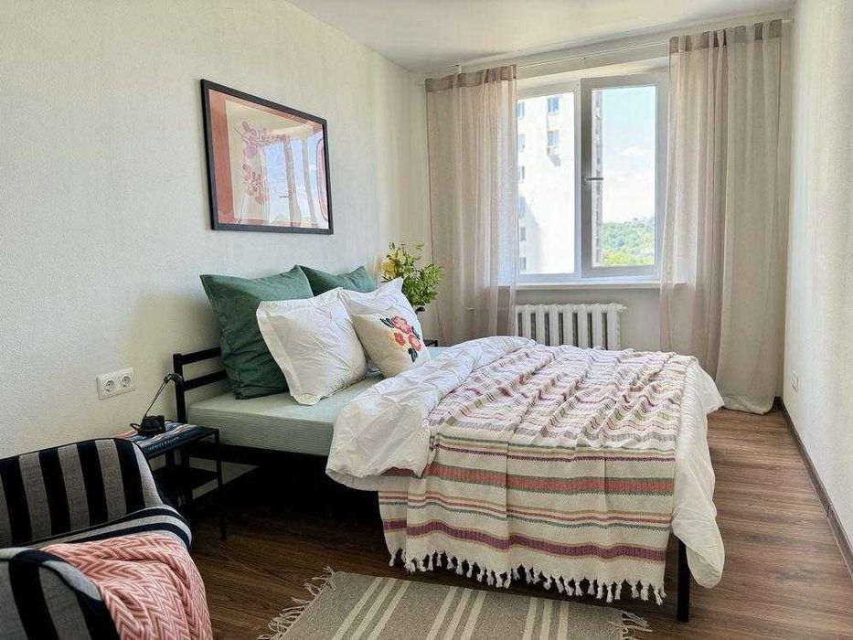 2 Кімнатна квартира Лівобережна Березняки Дніпровська набережна 11