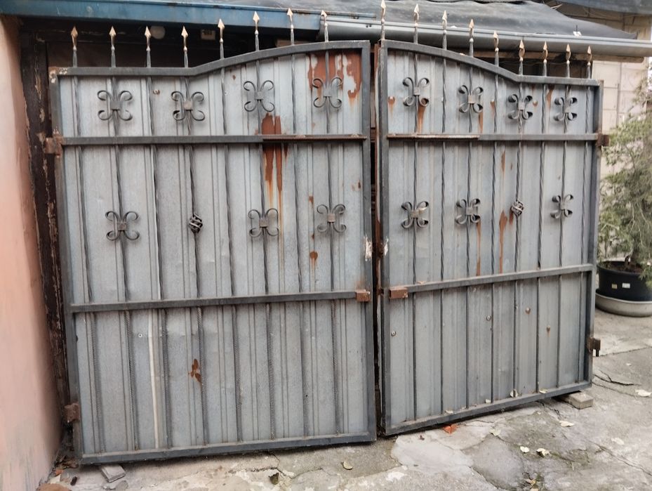 Ворота въездные ковка- металл