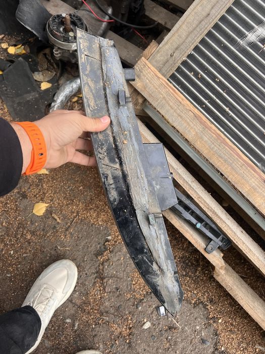 Дхо Audi Q7 поворотник лед диоды Оригинал.