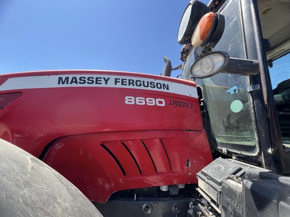 Trator massey ferguson 8690: 370 cavalos