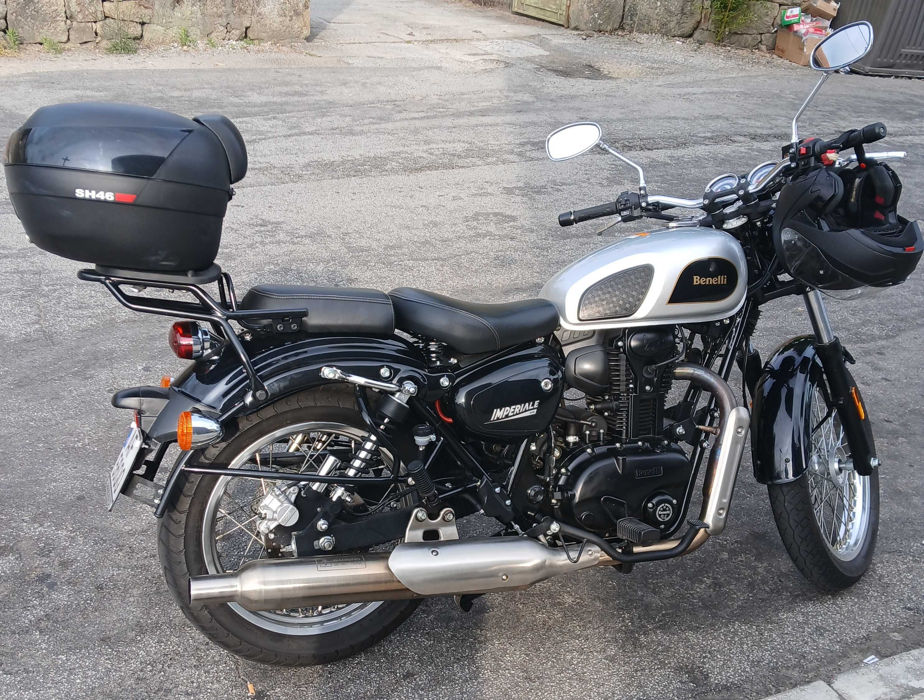 Benelli Imperiale 400 | 2021 | 18.000 km | Como Nova!