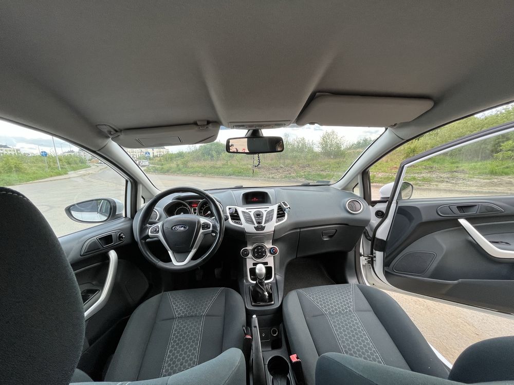 Ford fiesta mk7  1.6 tdci 95 km