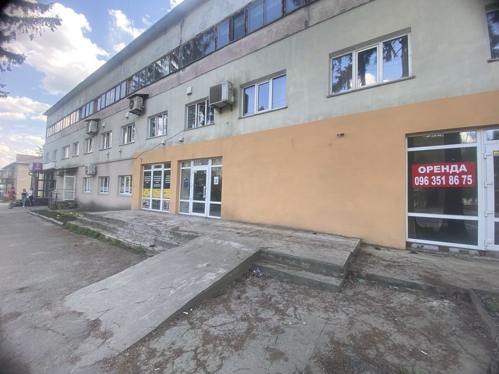 Оренда фасадного приміщення