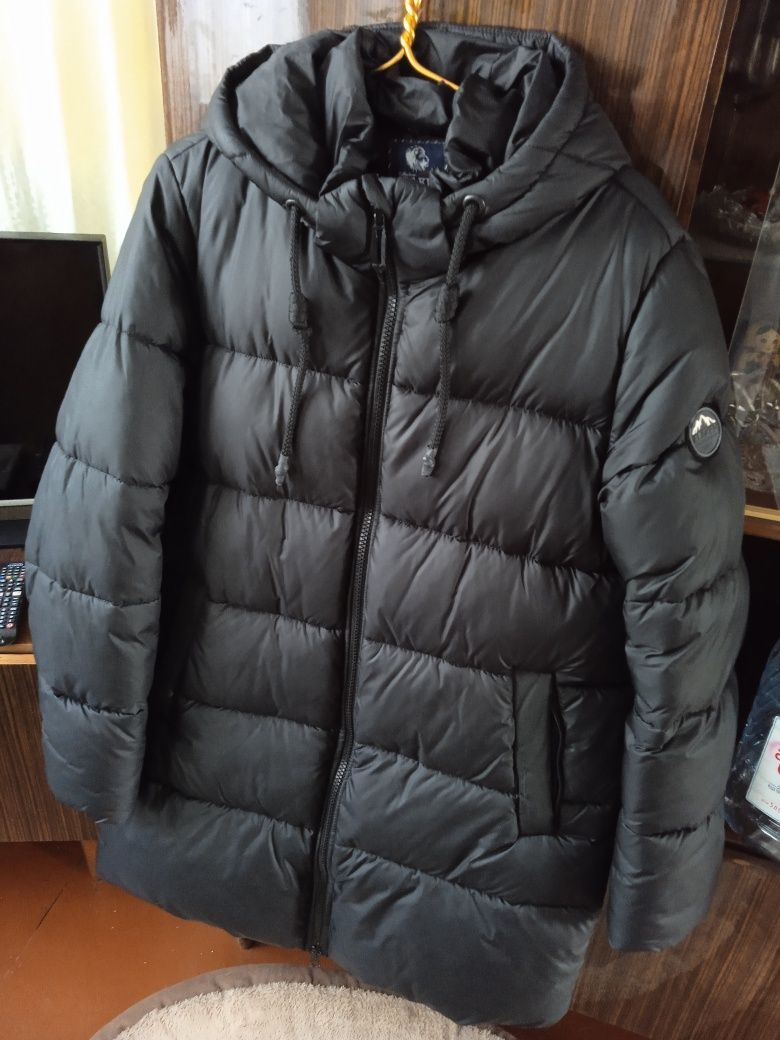 Продам пуховик XXL