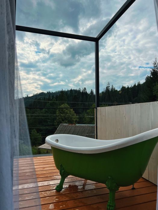 Оренда сучасного будинку/котеджу в Карпатах з ЧАНОМ . 2+2. с.Микуличин