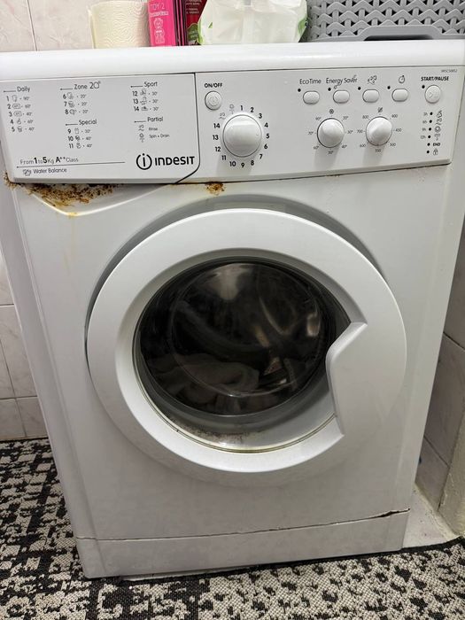 Стіральна машина INDESIT