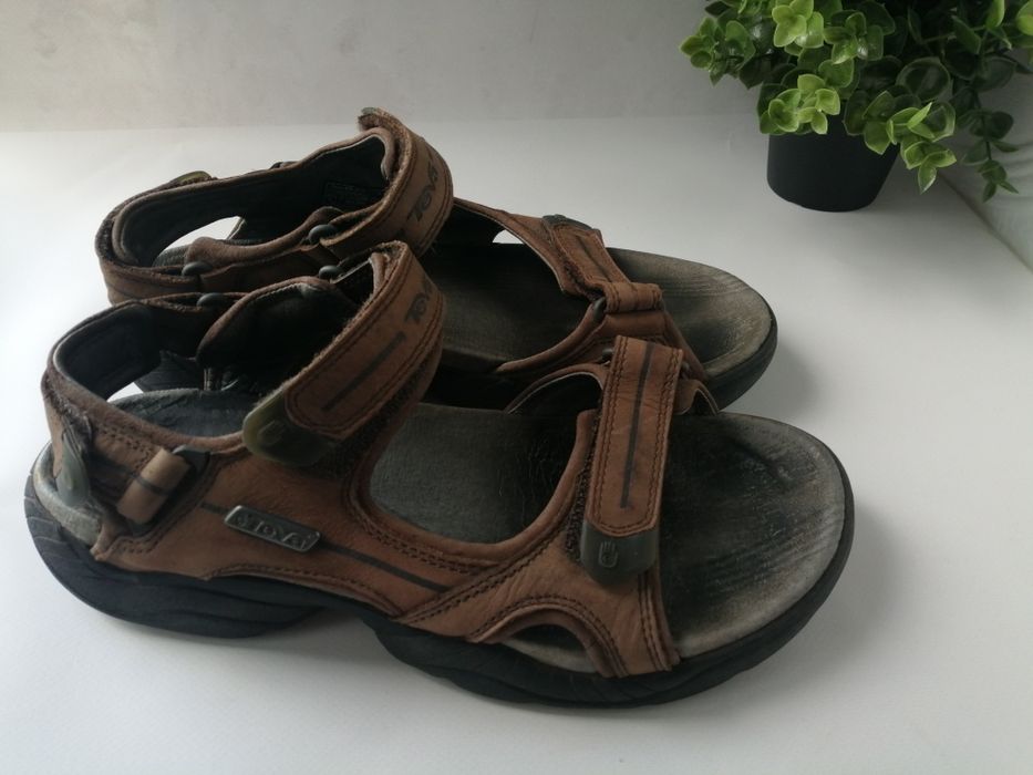 Сандалі Teva, розмір 40