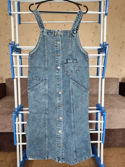 Продам джинсовый сарафан