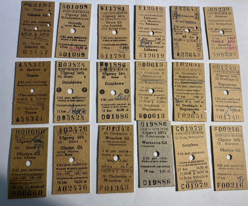 Zestaw biletów kolejowych