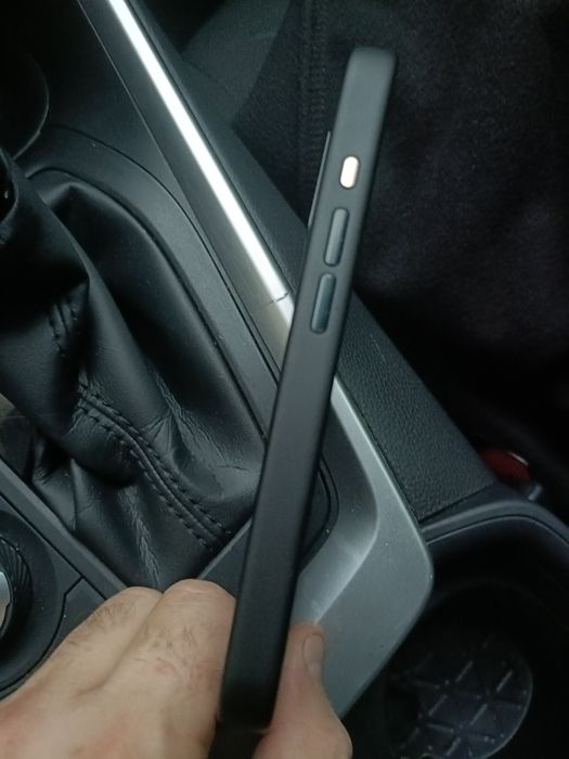Чохол iPhone 16 pro RAPTIC CARBON