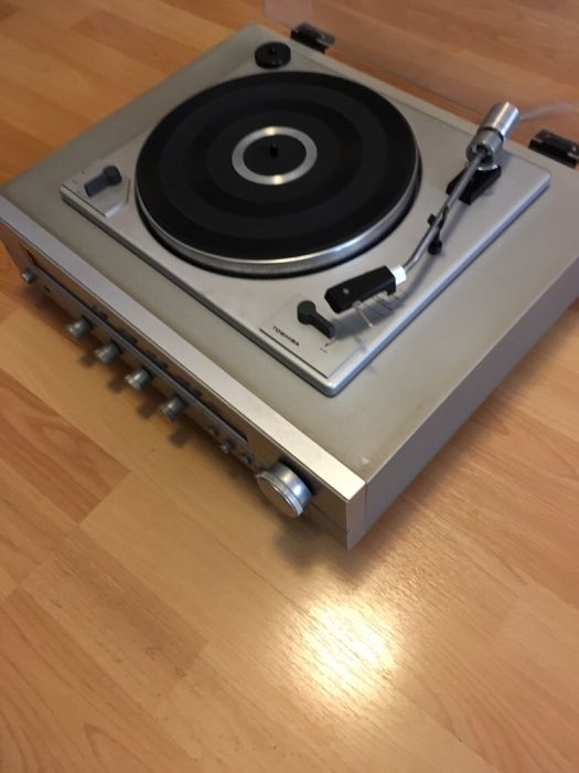 Gira discos TOSHIBA