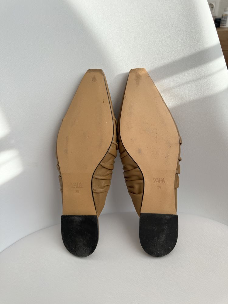 Мюлі, шльопки zara