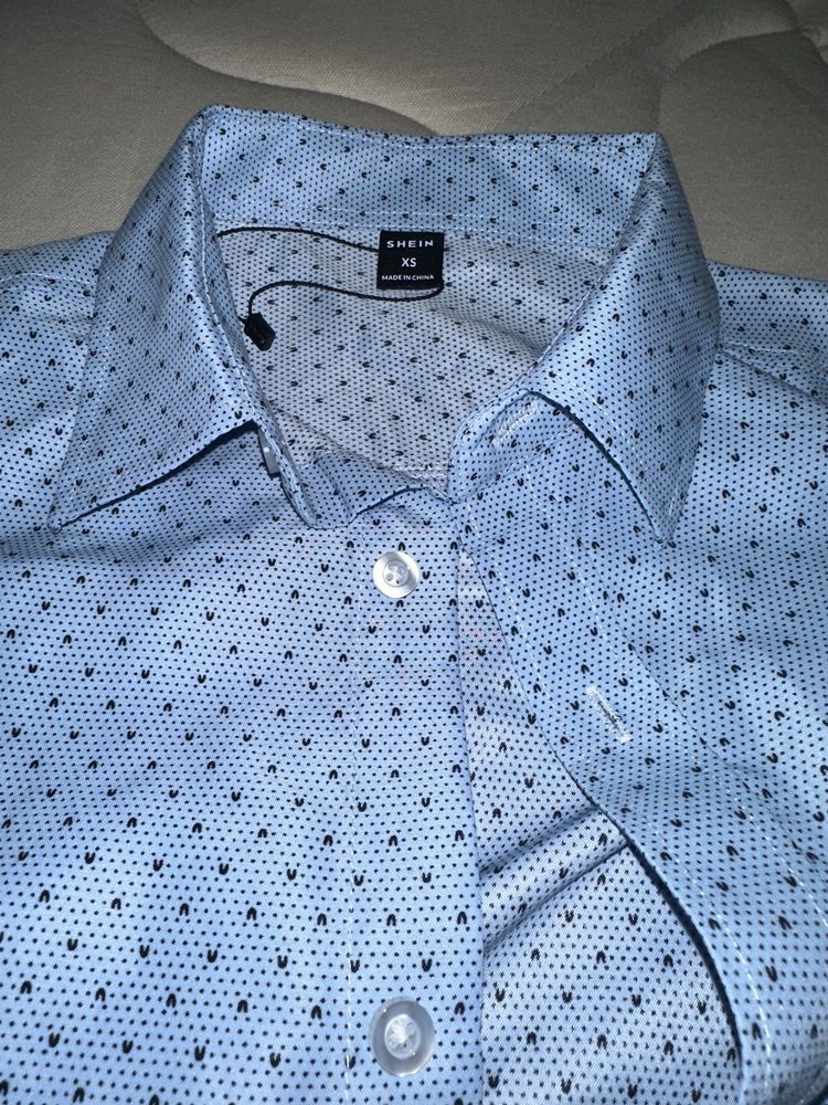 Camisas novas sem uso preco pelas duas