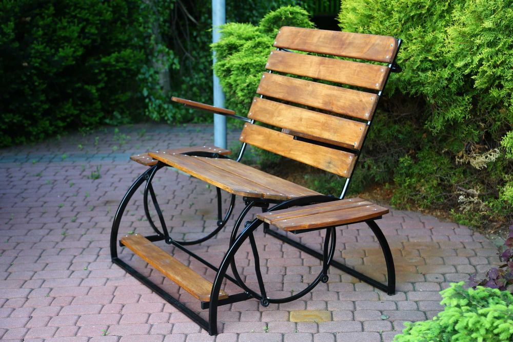 Bujak na łożyskach, drewniany z metalowym stelażem