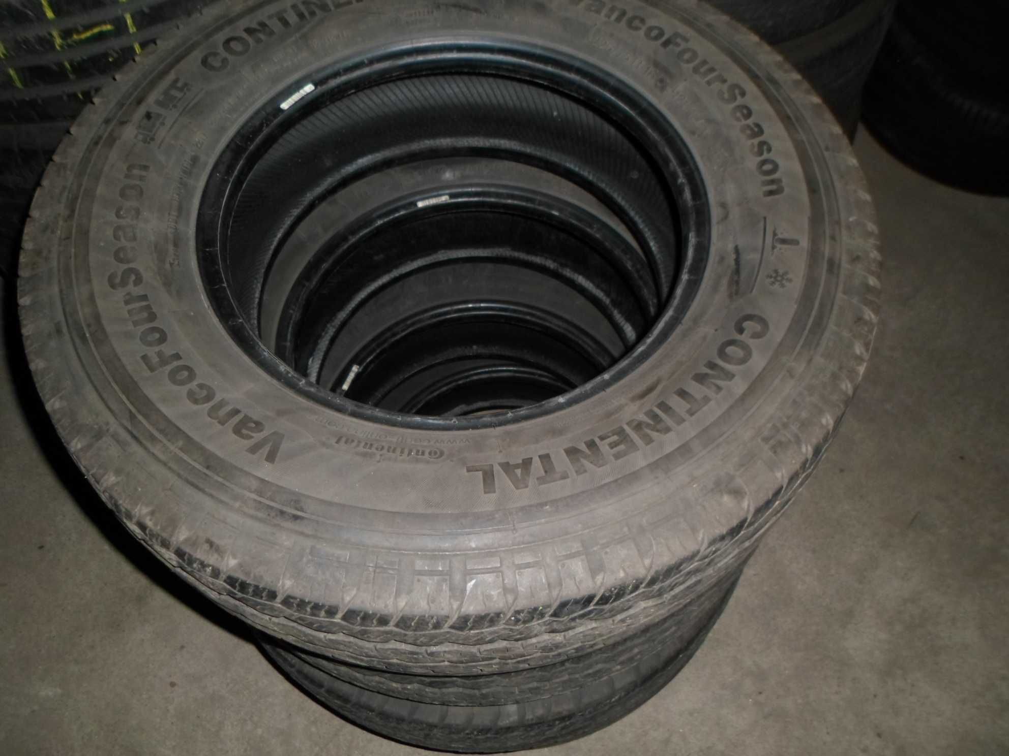 225/75 R16 C Continental