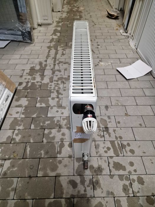 Grzejnik używany 70x50 V22