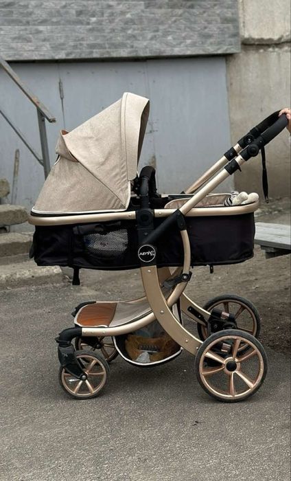Продам б/у дитячу коляску
