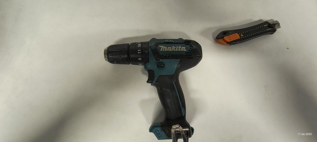 Wkrętarka Makita HP333D 12v wersja z udarem używana sprawna