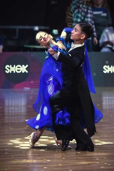 Фрак RomanS ,фрачний комплект на стрункого юніора, зріст 146-152см.