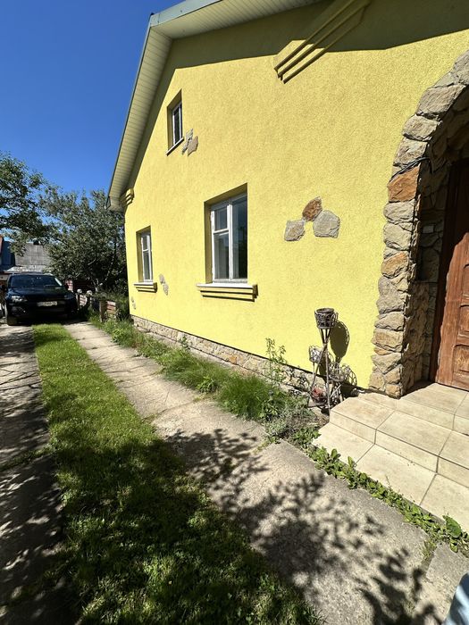 Будинок для двох сімей з ремонтом Львів