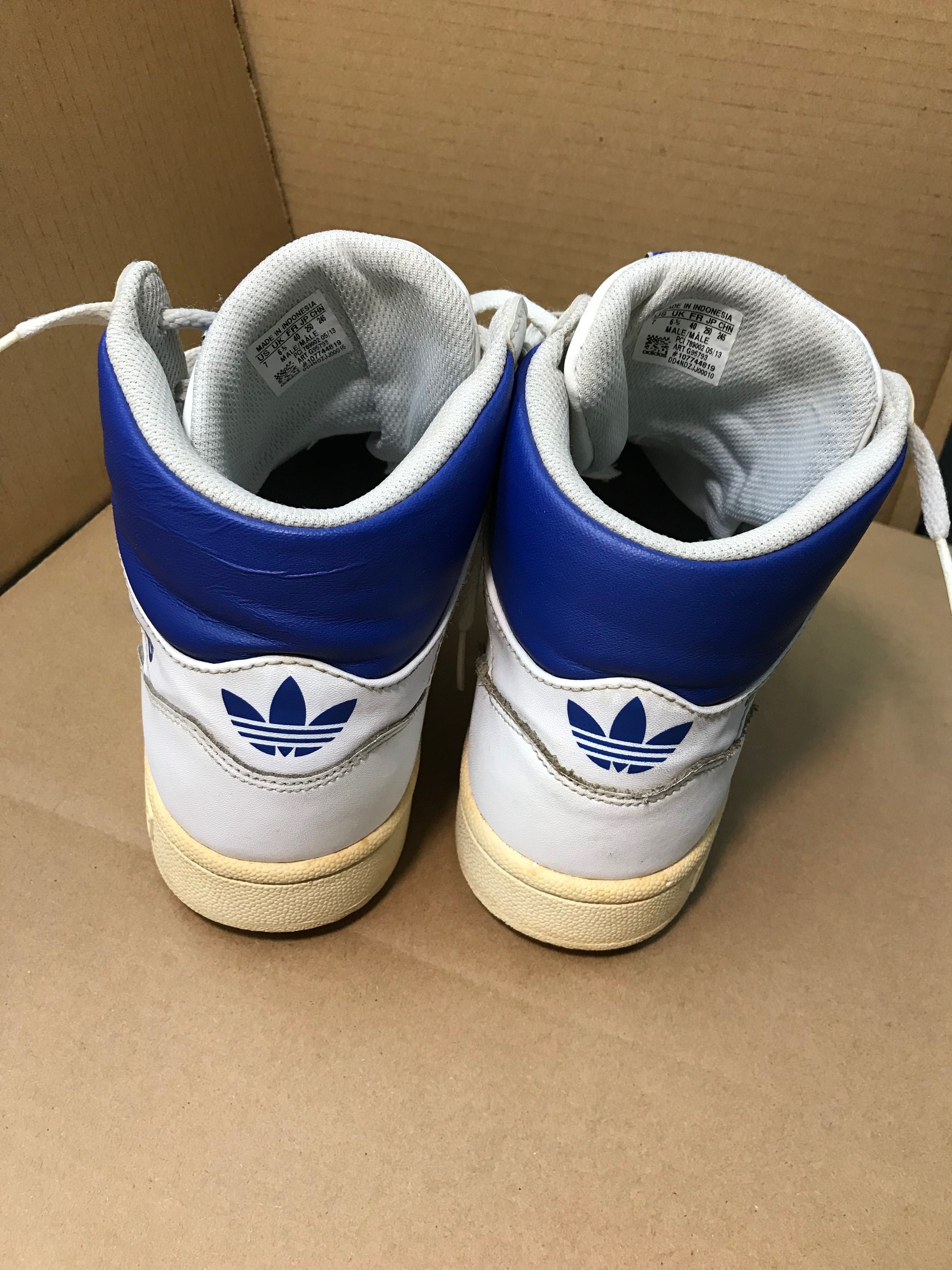 Sapatilhas Adidas branco com azul