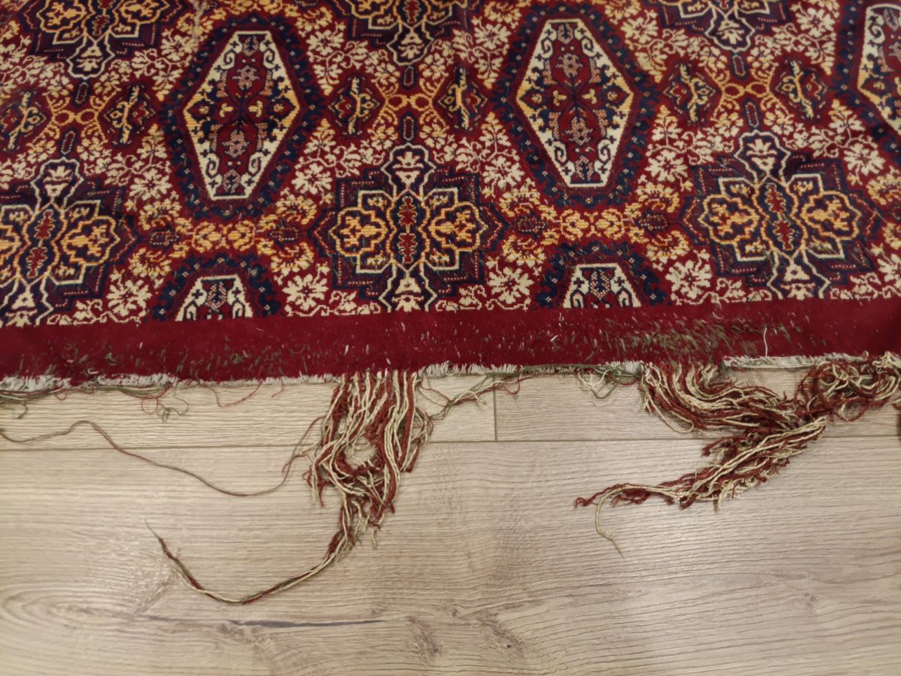 Stary kilim 150 cm x 125 cm prl