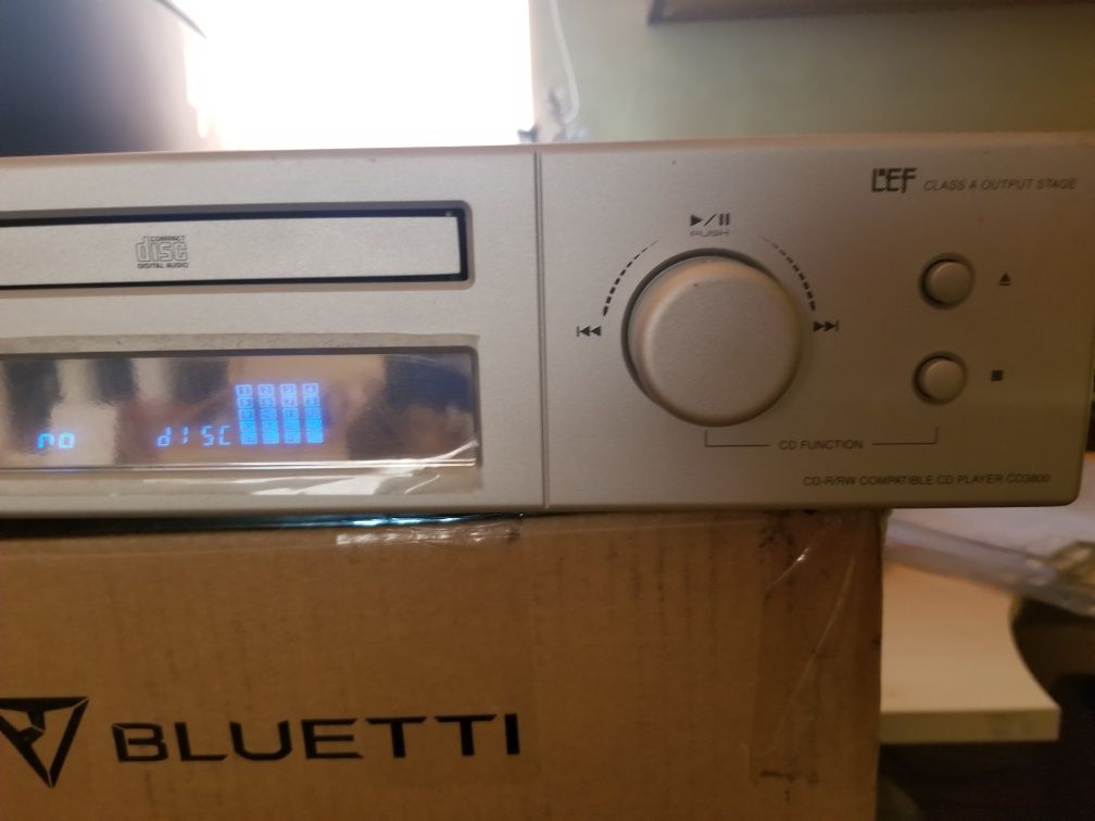 C.E.C CD3800. CD-проигрыватель.