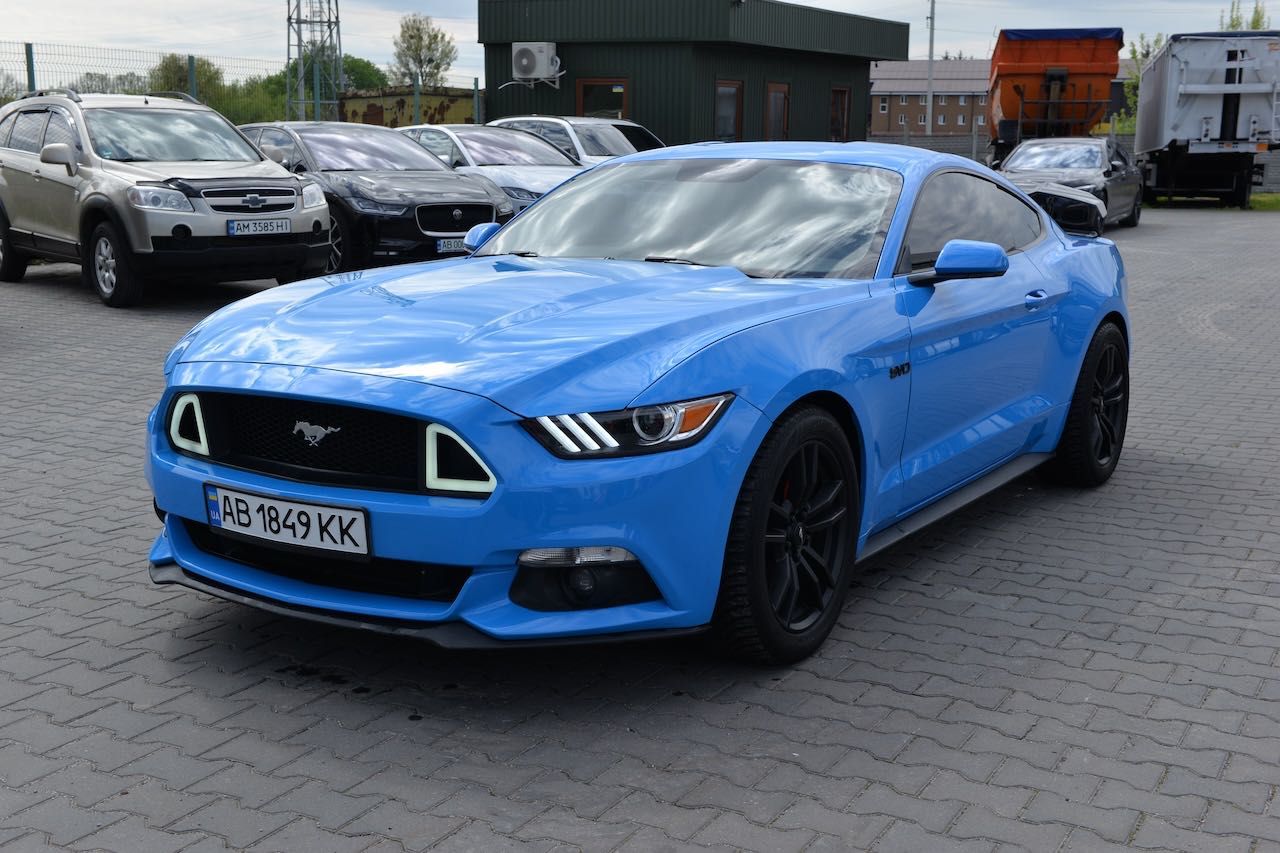 Ford Mustang 2017р 2.3i MT (310 к.с.) 2017р