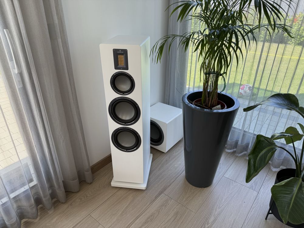 Audiovector QR7 + QR C + QR Sub + NAD T778 kino domowe + Monitor Audio