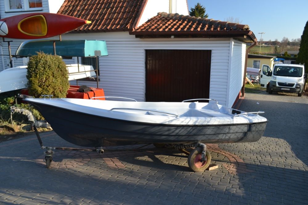 Łódka Delfin 380 CE Transport / Mazury / Nowa / Max Wyposażenie