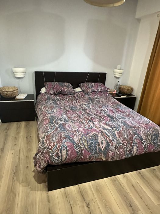 Mobilia de quarto casal cor Wengue