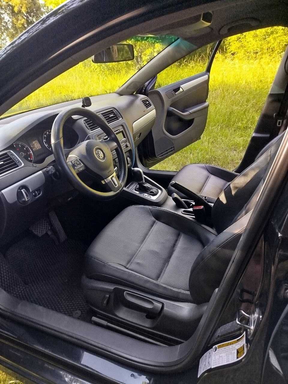 Volkswagen Jetta 2013