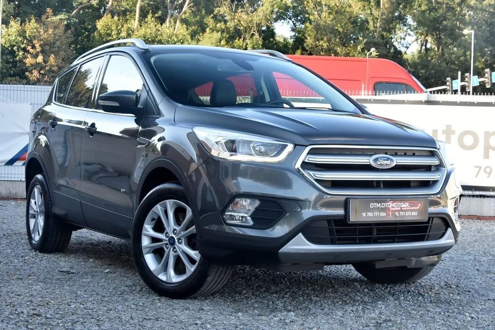 Ford Kuga Panorama skóra alusy NAPĘDY 4X4 Idealny