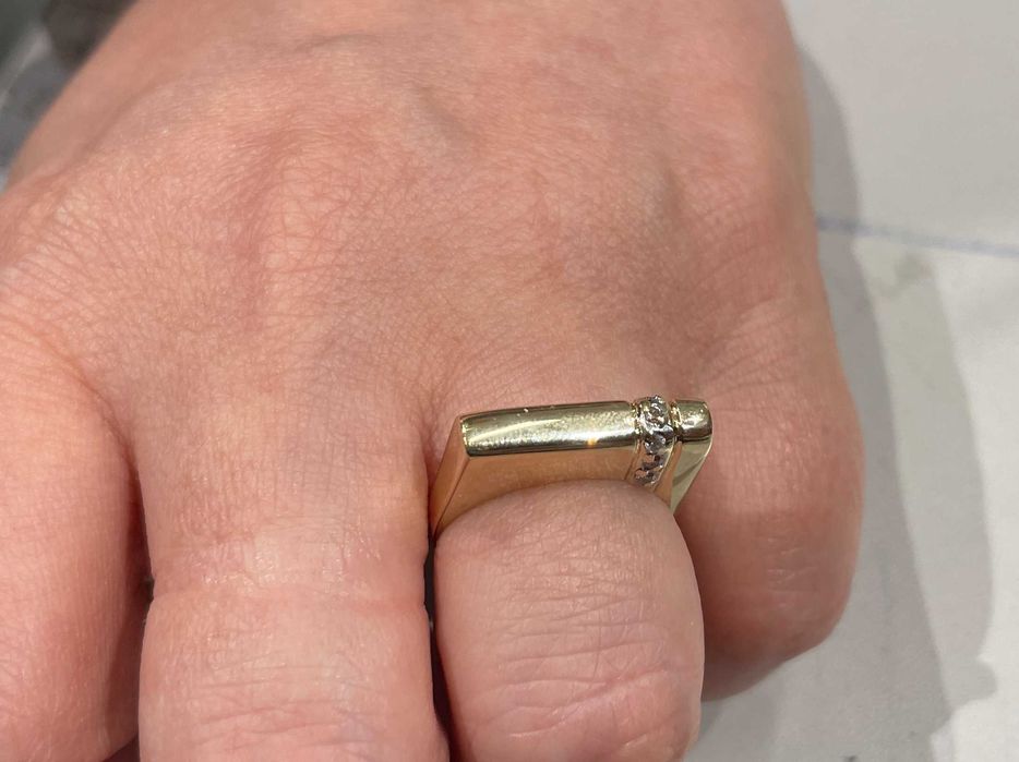 Złoty pierścionek z cyrkoniami 4,52 p585 r13 /ST złoto