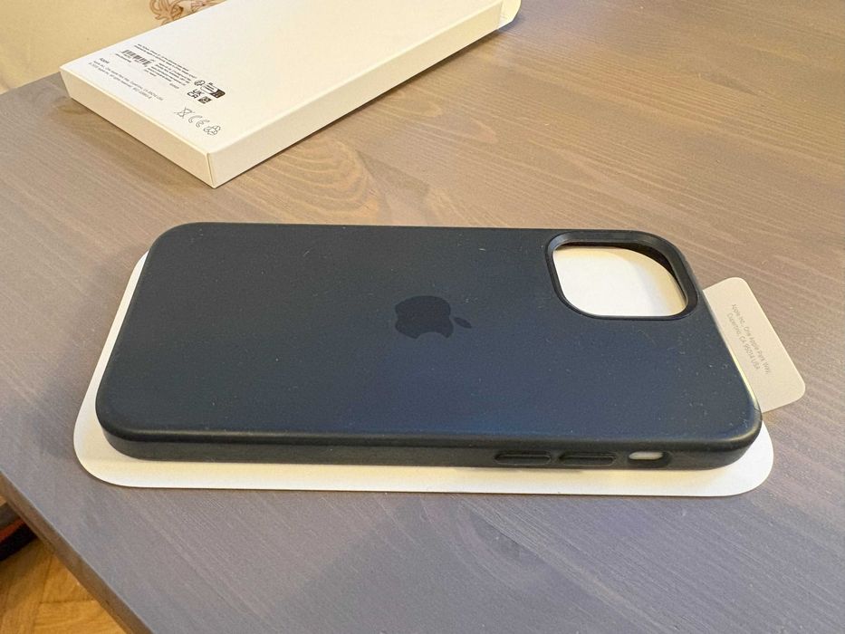 iPhone 12/12pro Case MagSafe czarny