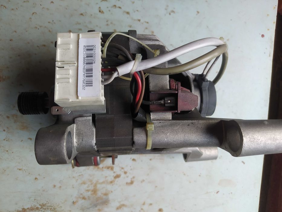 Электродвигатель со стиралки Самсунг