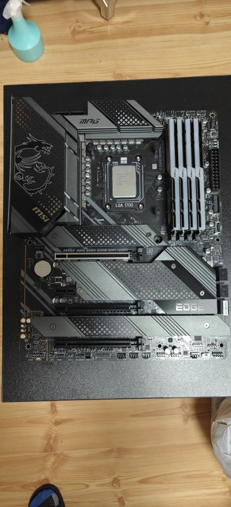 Płyta+Procesor+RAM+Cooler Core i9 13900K MSI Z690 EDGE WiFi 64GB DDR4