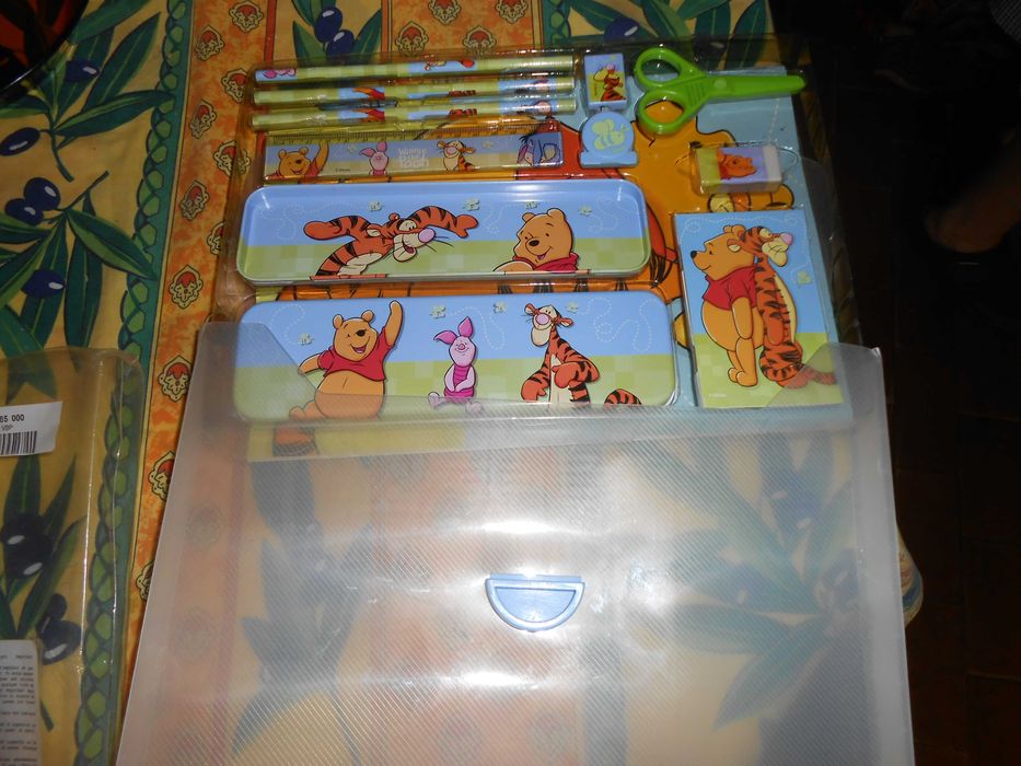Kit escolar Winnie the Pooh nova