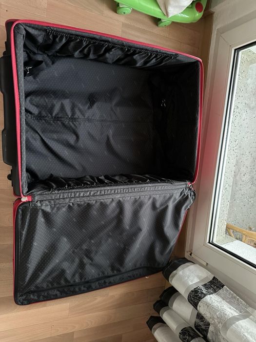 Чемодан из Германии на 2 колесах