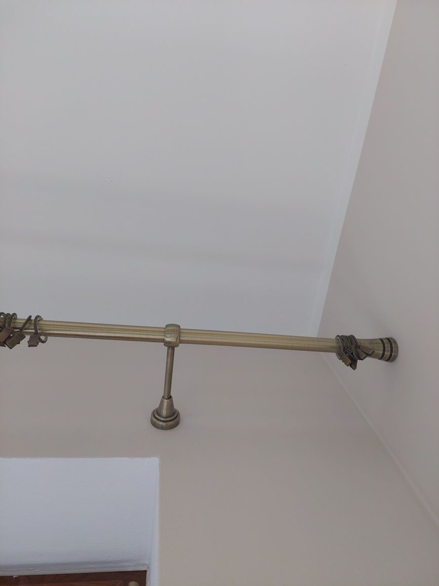 Karnisz pojedynczy złoty 19 mm 230 cm