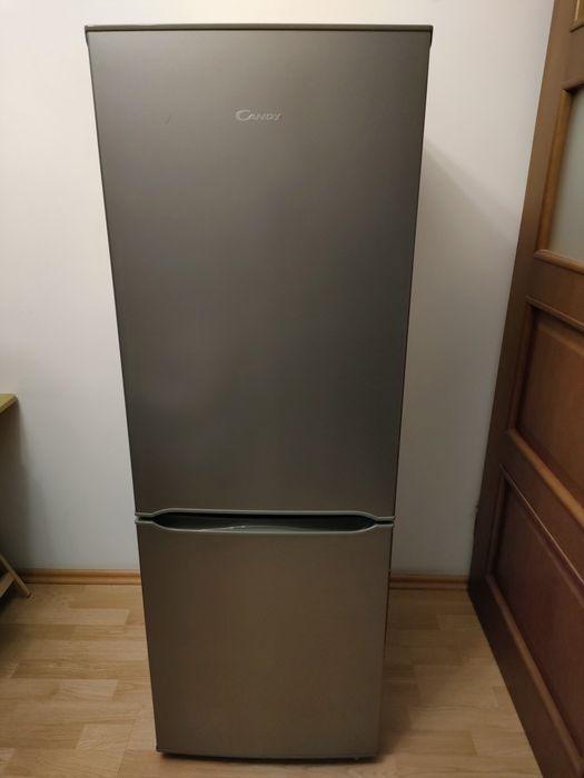 Lodówka Candy wys 143 cm