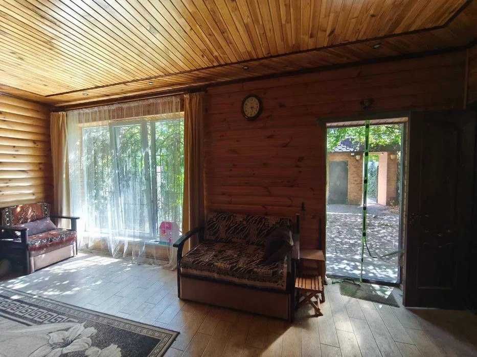 Продам  дом и полдома на одном участке Дальницкое шоссе район ВАЗа