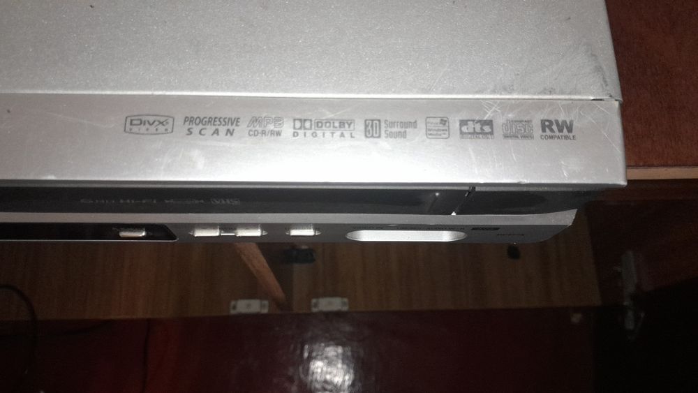 Продам видеомагнитофон