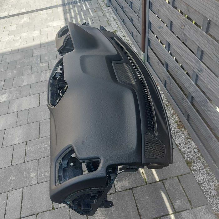 Regeneracja naprawa deska rozdzielcza Jeep Compass