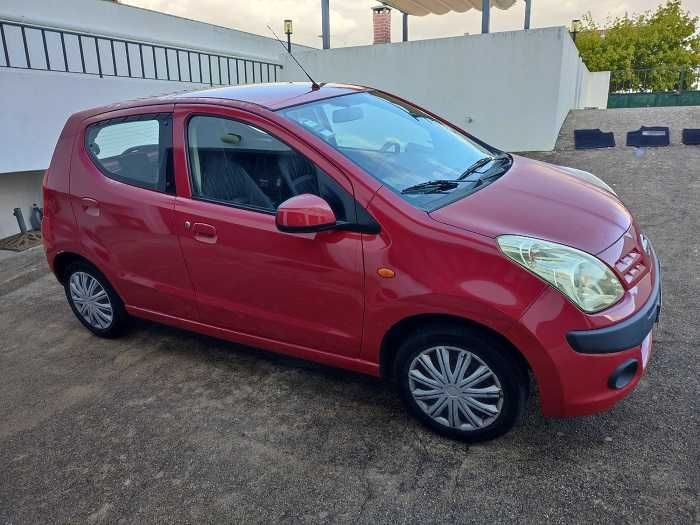 Nissan Pixo Acenta 2010