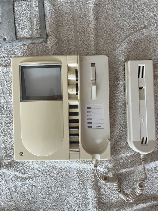 Videoporteiro bege