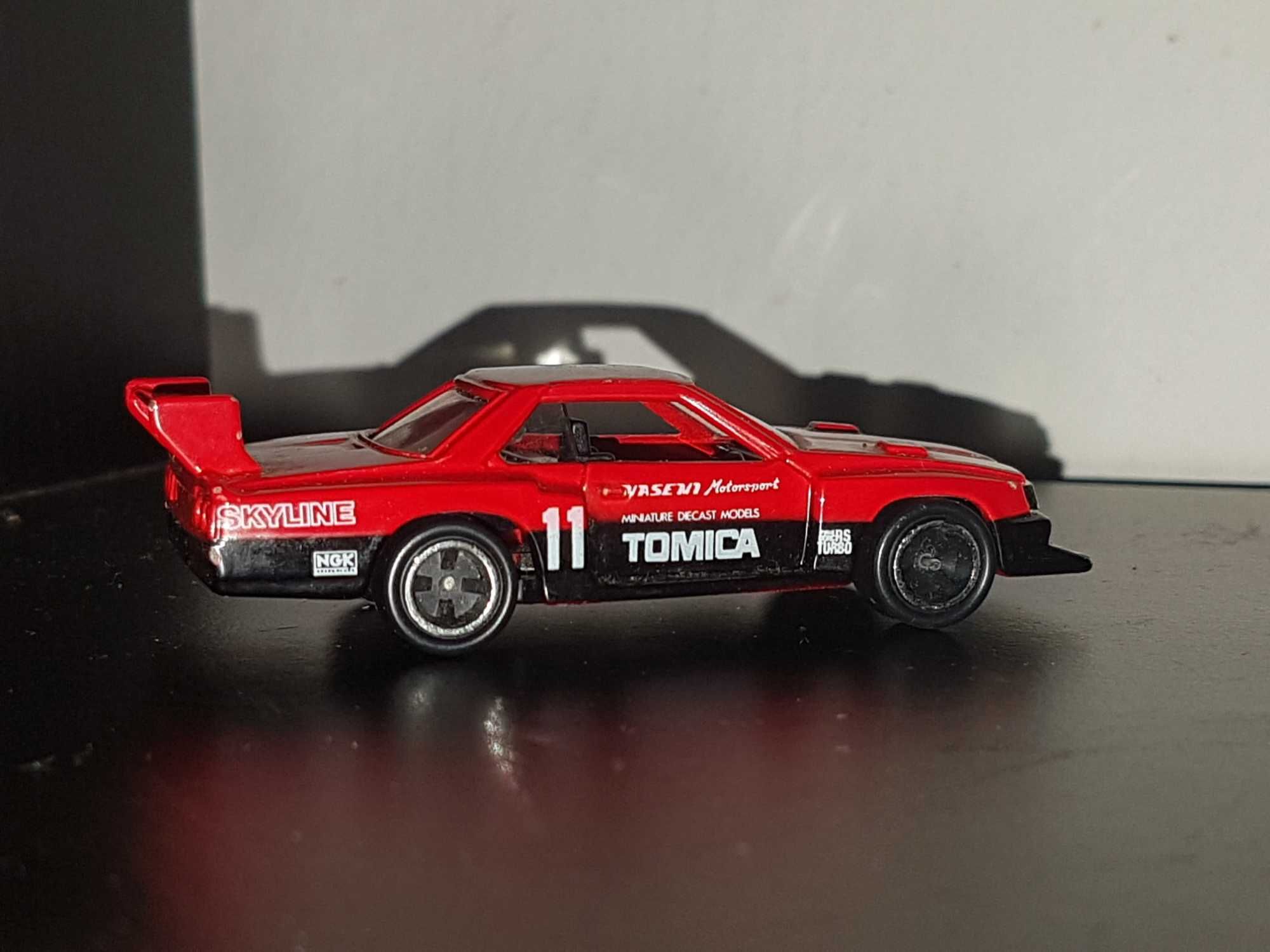 Miniatura Tomica Skyline Silhouette Formula
